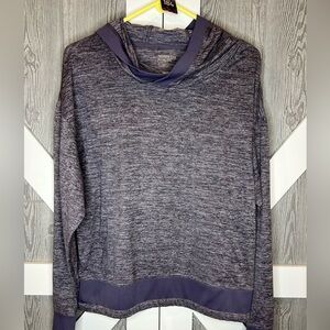 184. Mondetta Performance Luxury Women's Oversized Athletic Top Long Sleeve L